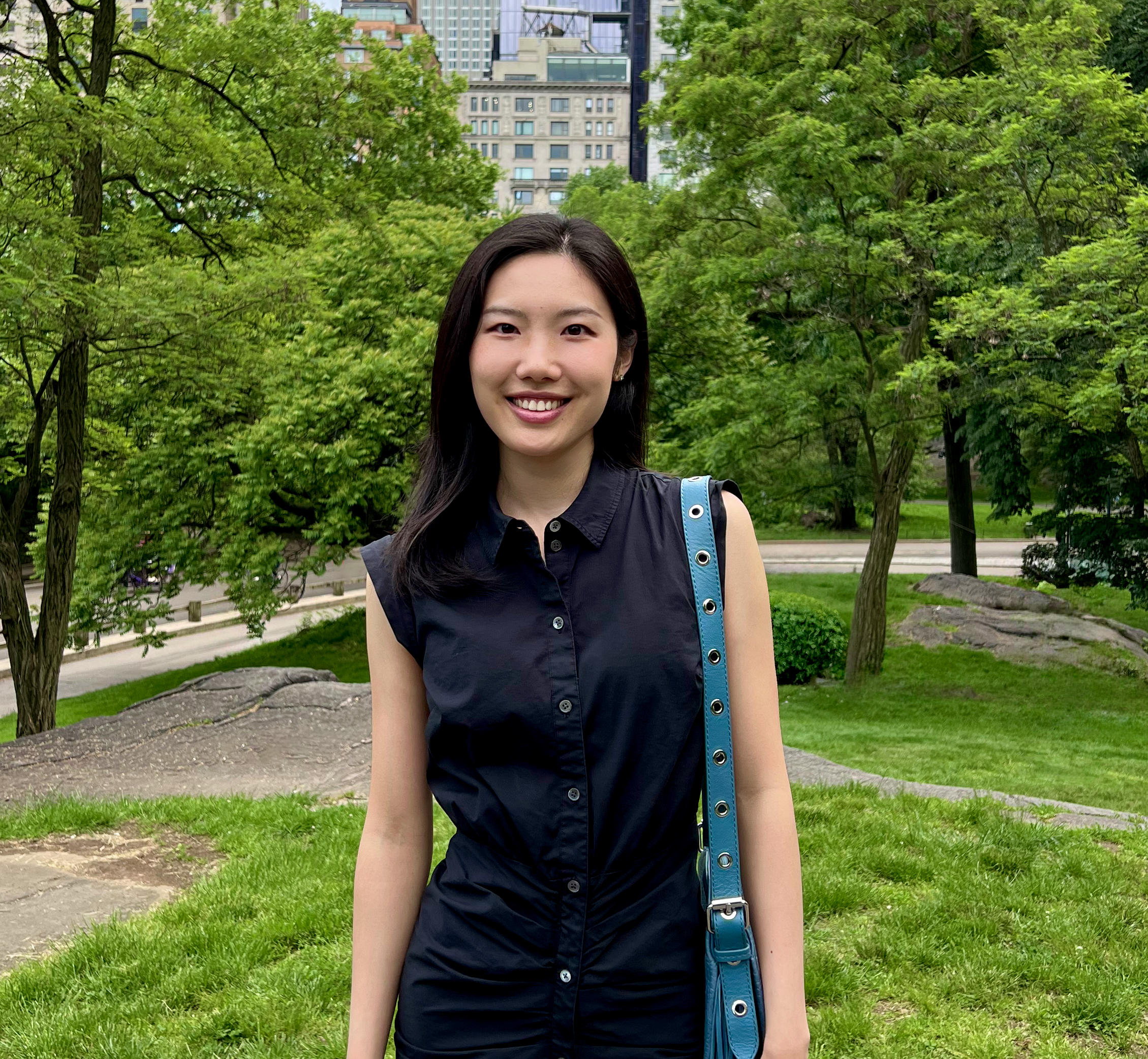 <Emily Zhang>